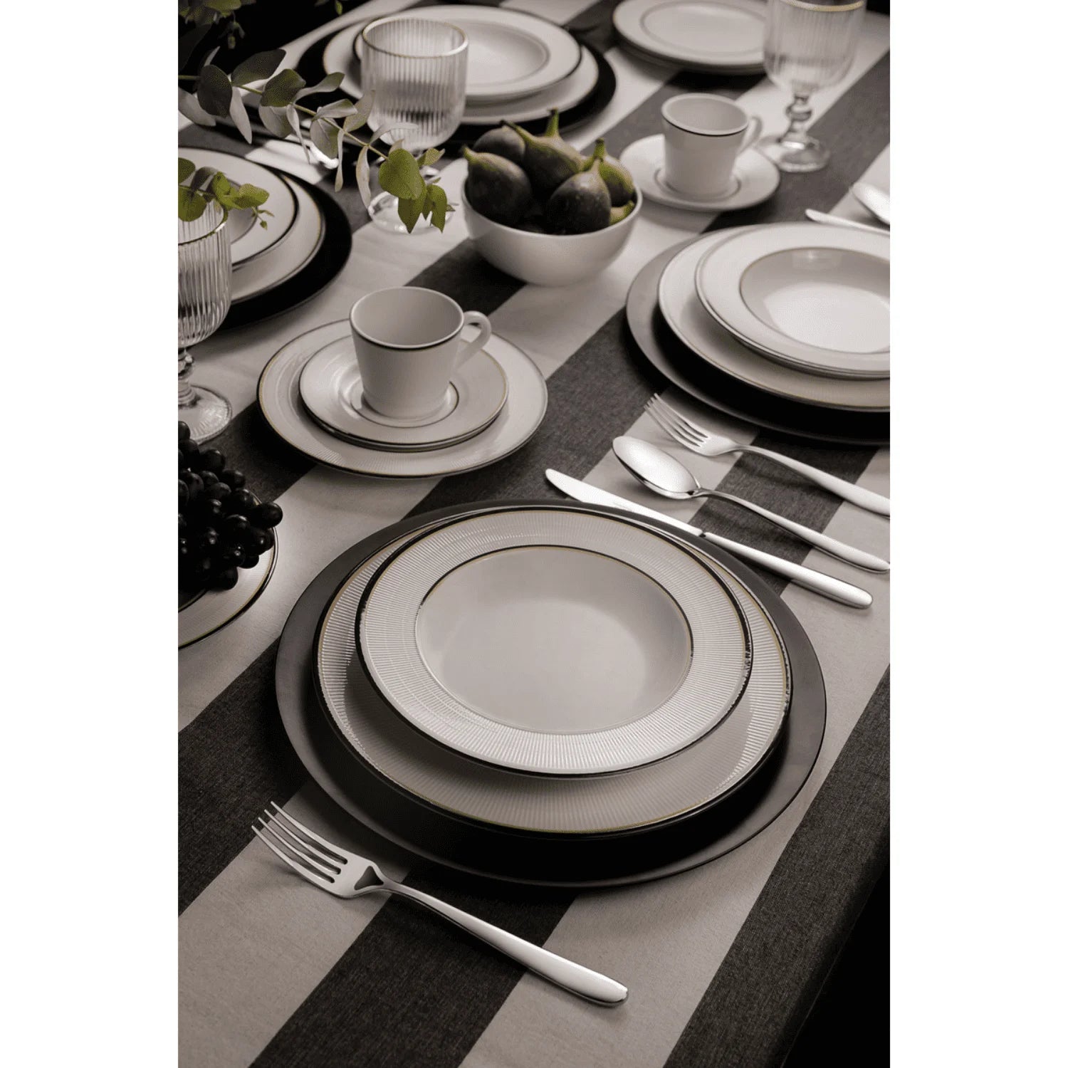 Kit 4 Pratos Fundos em Porcelana Sienna Morallo™